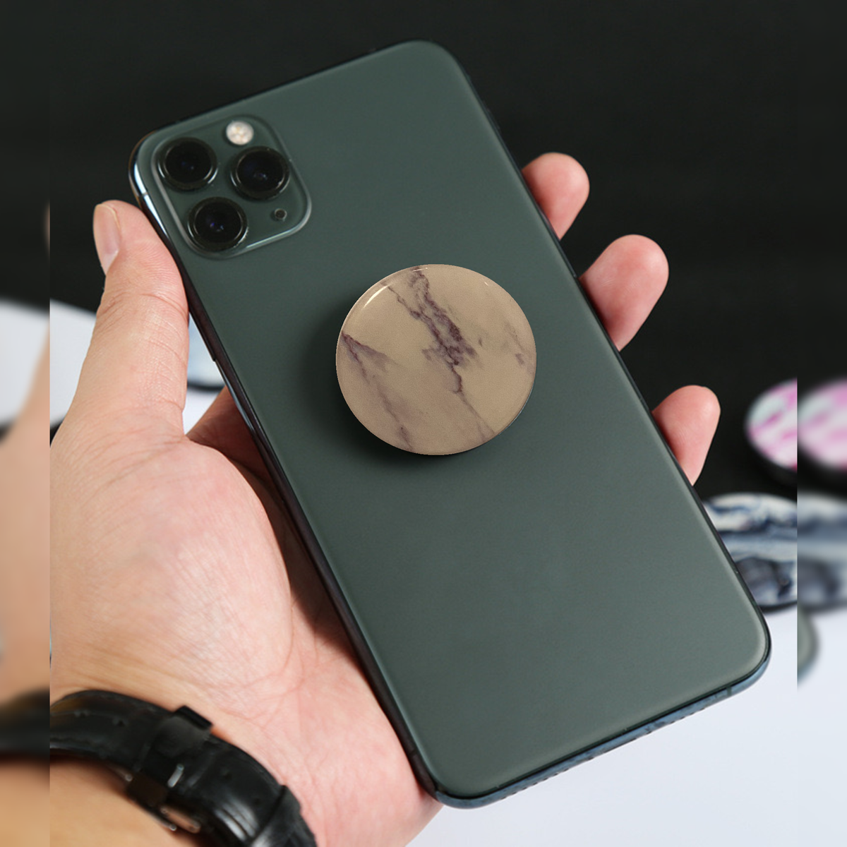 Hvid marmor popsocket til mobiltelefon